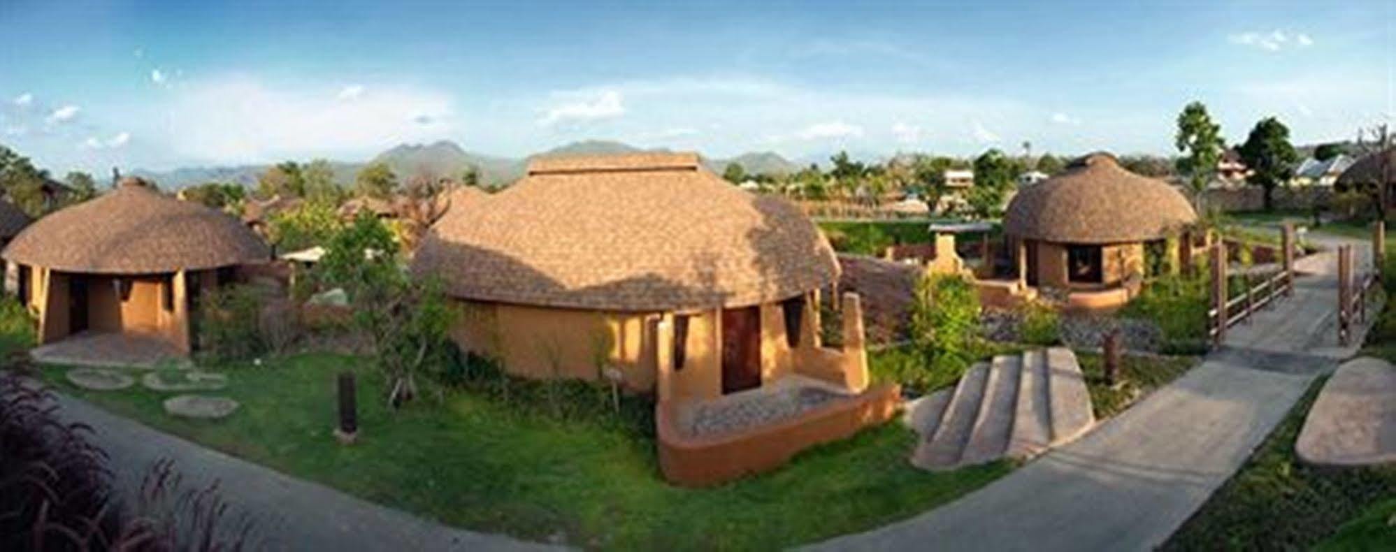 Montis Resort Pai Εξωτερικό φωτογραφία